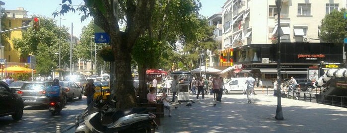 Bağdat Caddesi is one of Istanbul Hot Spots!.