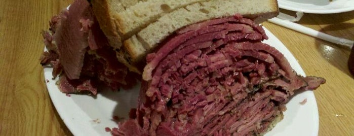 Carnegie Deli is one of Fat Fuck Food USA.