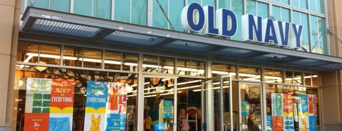 Old Navy is one of Nikos’s Liked Places.