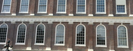 Faneuil Hall Marketplace is one of Hub History.