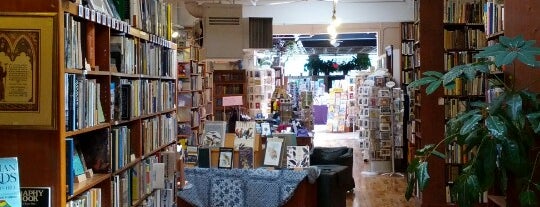 Loganberry Books is one of Colleen 님이 저장한 장소.