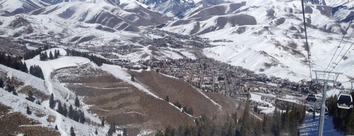 Lookout Day Lodge is one of Idaho ski.