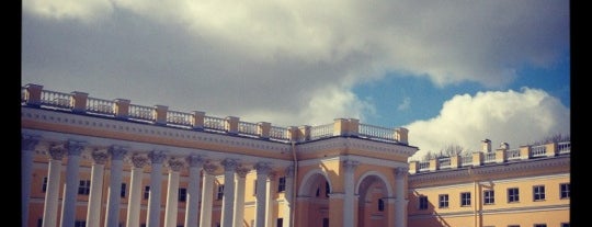 Александровский дворец is one of Мой Петербург.