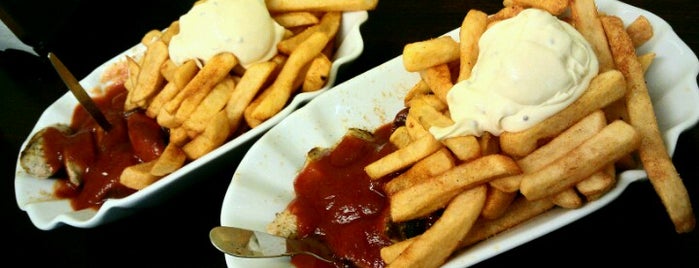 Colognes finest Currywurst