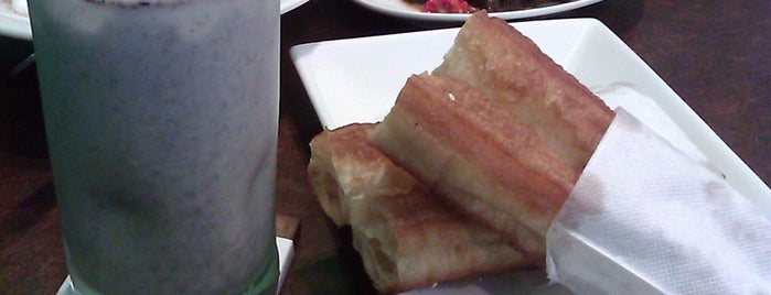 三時茶房 is one of Eateateat.