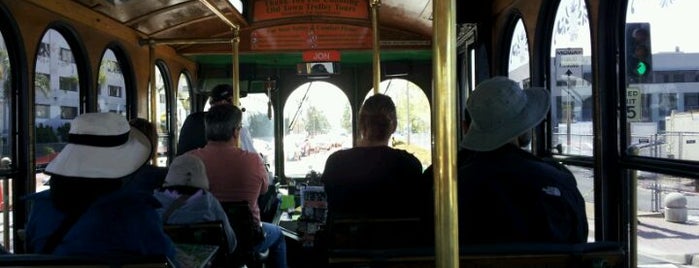 Old Town Trolley Tours San Diego is one of Ahmad🌵'ın Kaydettiği Mekanlar.