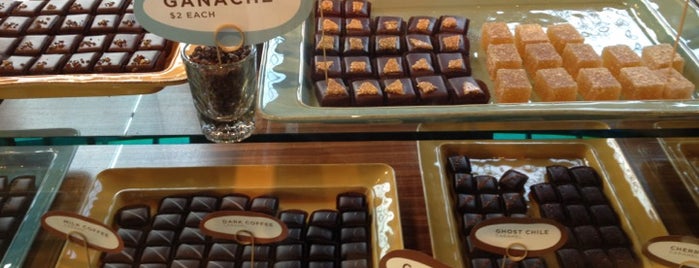 Theo Chocolate is one of Queen: сохраненные места.