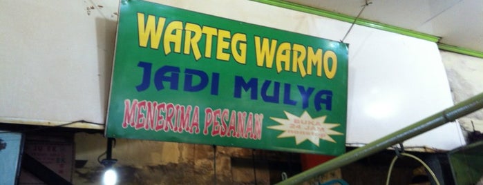 Warteg Warmo is one of Jakarta Culinary.