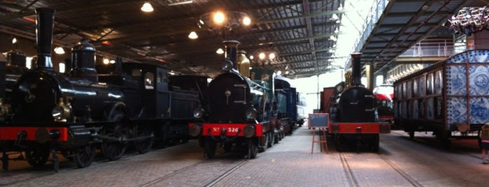 Het Spoorwegmuseum is one of Posti che sono piaciuti a Belinda.