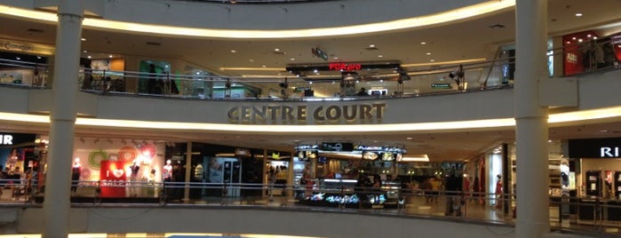 Mid Valley Megamall is one of Top Picks For Mall ;).