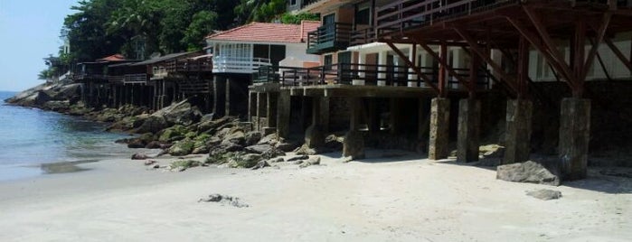 Praia do Sorocotuba is one of Guarujá.