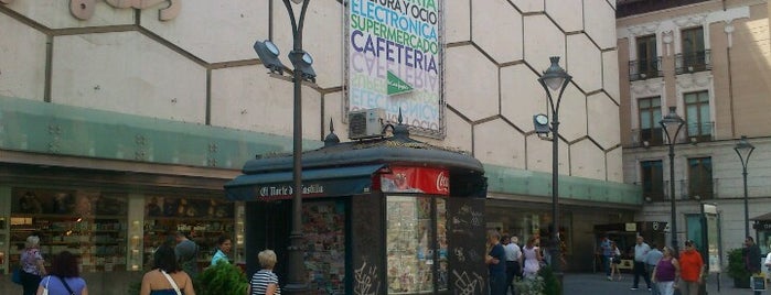 El Corte Inglés is one of Centri commerciali.