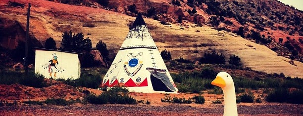 Largest TeePee in the Southwest is one of Америка.