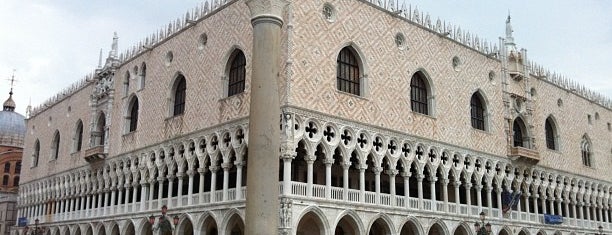 Palazzo Ducale is one of Venezia🛵.