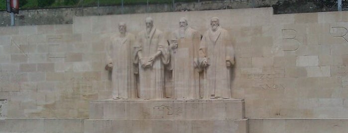 Reformation Wall is one of TOP 10: Favourite places of Geneve.