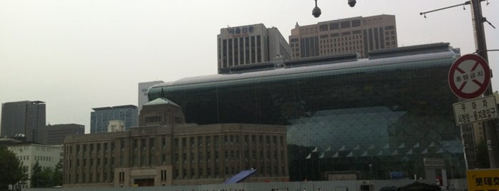 Seoul City Hall is one of Guide to SEOUL(서울)'s best spots(ソウルの観光名所).