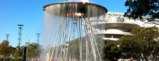 The Olympic Cauldron is one of Posti che sono piaciuti a Darren.