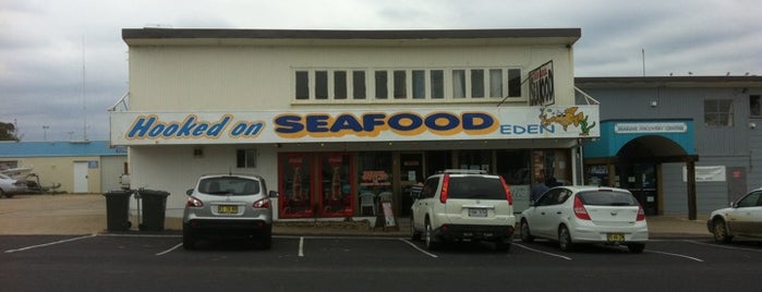 Hooked on Seafood is one of Katrijn 님이 좋아한 장소.