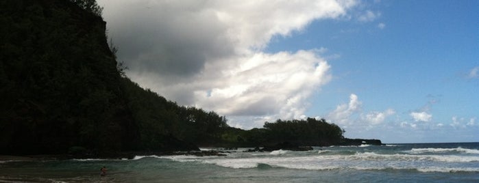 Koki Beach is one of Maui, HI.