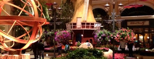 Bellagio Conservatory & Botanical Gardens is one of Vegas Must See.