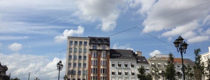 Avenue Louise is one of Le Bruxelles de VDB.