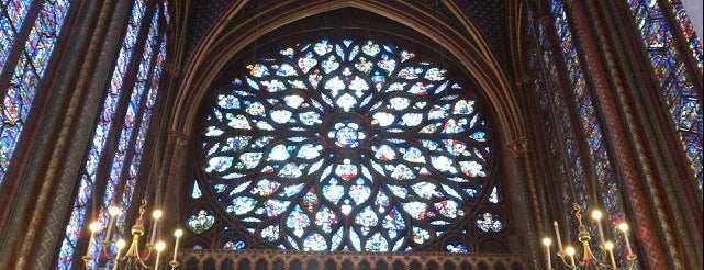 Sainte-Chapelle is one of Incontournable de Paris.