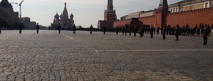 Красная площадь is one of Walking.