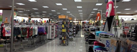 Kohl's is one of Debbie’s Liked Places.