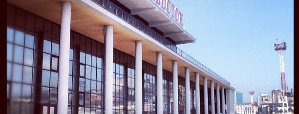 Морской вокзал is one of Tempat yang Disukai Поволжский 👑.