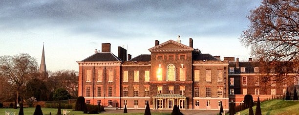 Kensington Palace is one of L_monday.