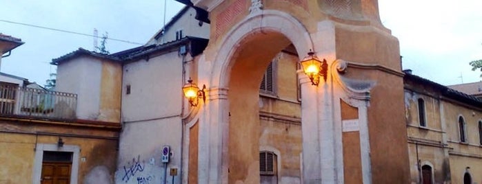 Porta Castello - L'Aquila is one of Aydınさんのお気に入りスポット.