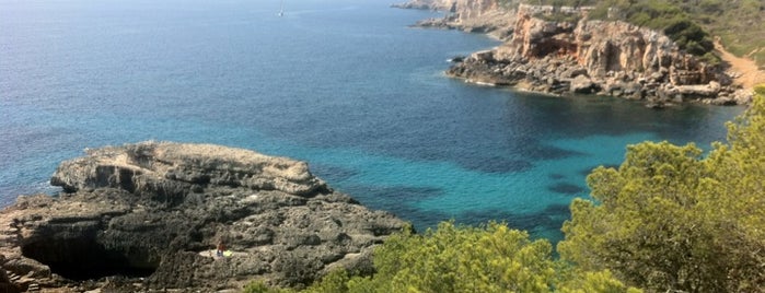 Cala Llombards is one of Islas Baleares: Mallorca.
