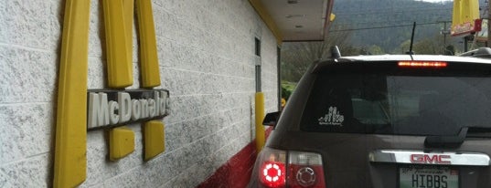 McDonald's is one of Orte, die Ed gefallen.