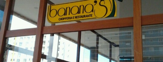 Bananas's Chopperia is one of Lugares favoritos de Marcio.