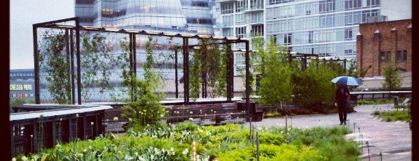 High Line is one of Rotating NYC list.