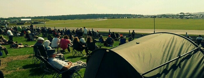 Snetterton Race Circuit is one of Bucket List for Gearheads.