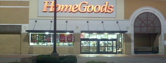 HomeGoods is one of Phillip’s Liked Places.