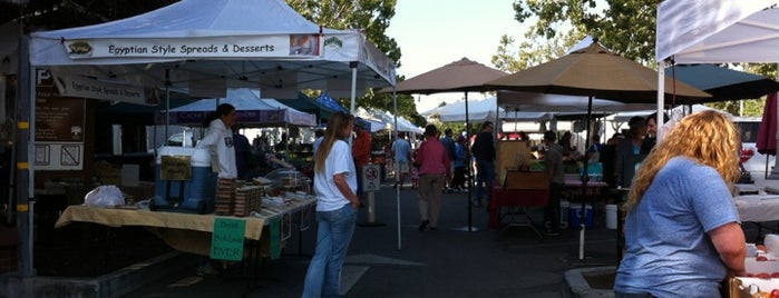 Menlo Park Farmers' Market is one of California.