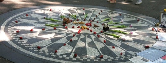 Strawberry Fields is one of Central Park🗽.