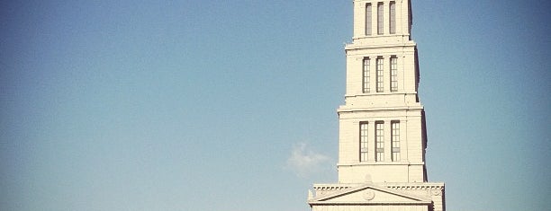 George Washington Masonic National Memorial is one of Essential Old Town.