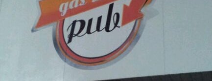 Gas Station Pub is one of Bares.
