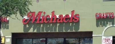 Michaels is one of สถานที่ที่ Rob ถูกใจ.