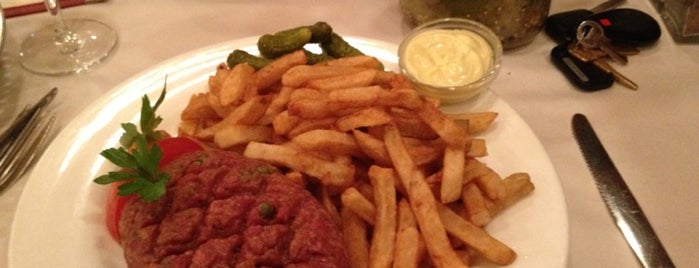 L'Express is one of The 15 Best Places for French Fries in Montreal.