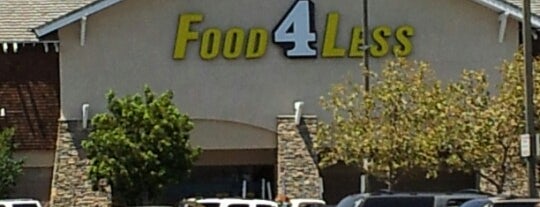 Food 4 Less is one of Locais curtidos por Michael.