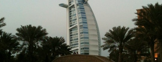 Burj Al Arab is one of Luxury Hotels in Dubai.