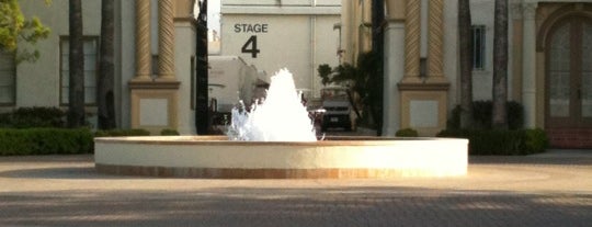 Stage 2: Paramount Studios is one of Paramount Studios.