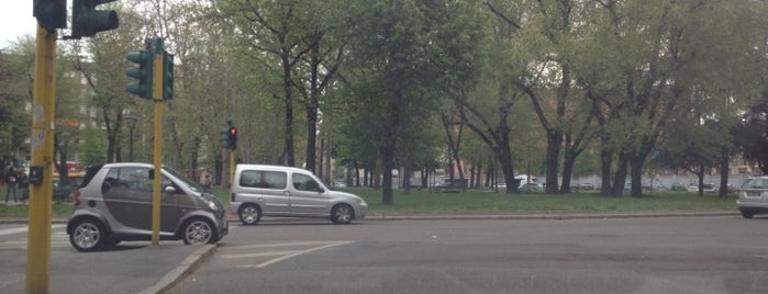 Piazza Frattini is one of Milano, Repubblica Italiana.