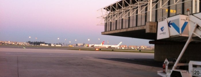 Flughafen Lissabon „Humberto Delgado“ (LIS) is one of Airports of the World.