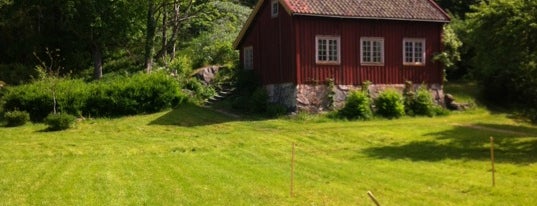 Sundsby Säteri is one of Lugares favoritos de eric.