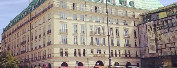 Hotel Adlon Kempinski Berlin is one of Vacanza Berlino.